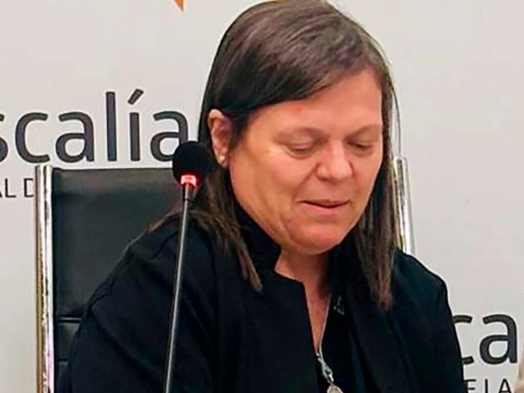"En ningún momento se me pasó por la cabeza sacarle el apoyo a Mónica Ferrero"