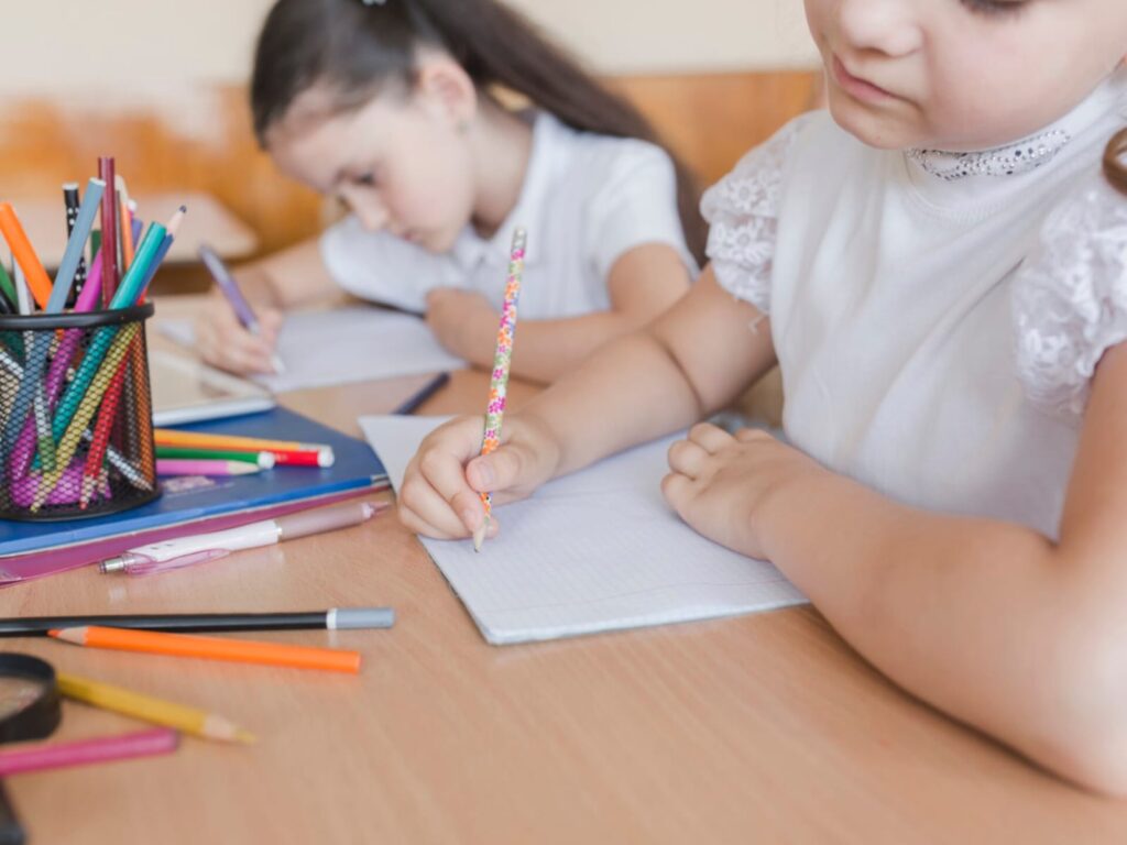 BPS amplía plazo para presentar certificados de estudio y seguir cobrando la Asignación Familiar