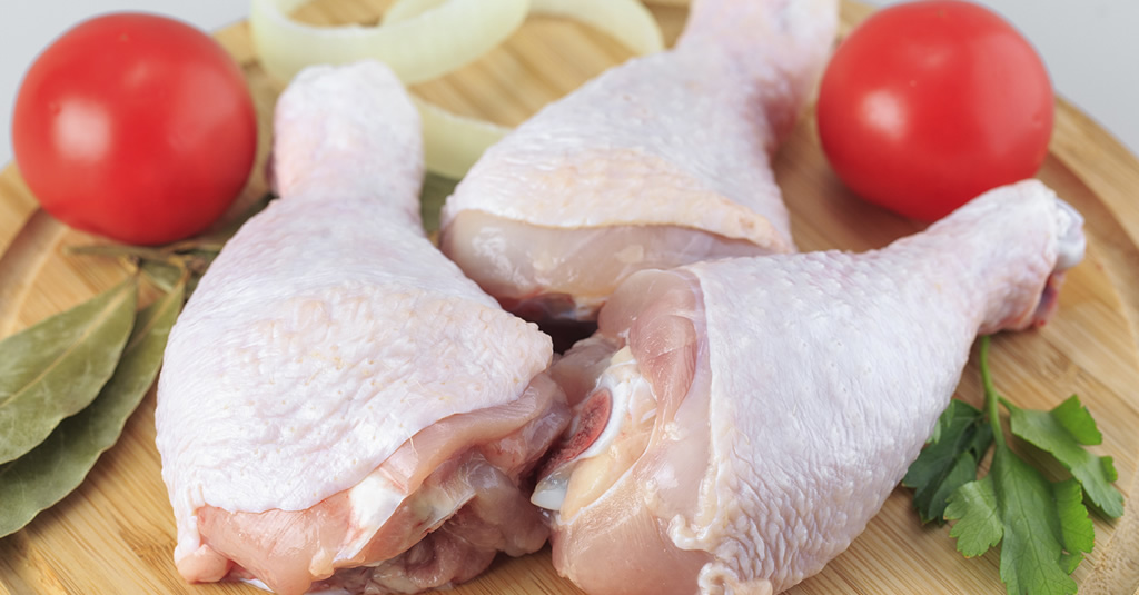 Carniceros piden volver a la importación de carne de pollo