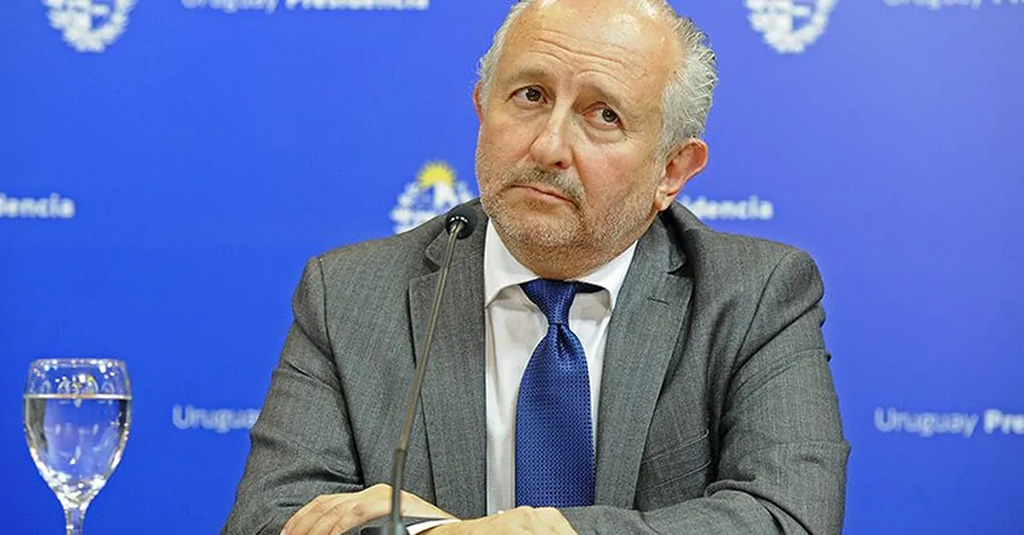 Pablo da Silveira dijo que el "Frente Amplio quiere una sociedad de trincheras"