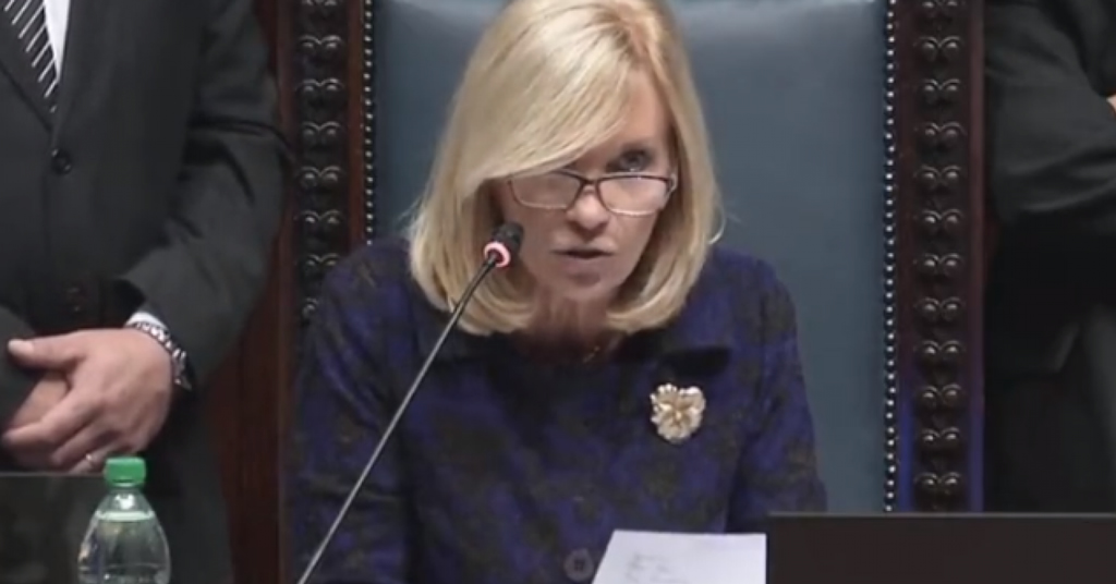 Duro cruce entre Argimón y Della Ventura en llamado a sala de Heber