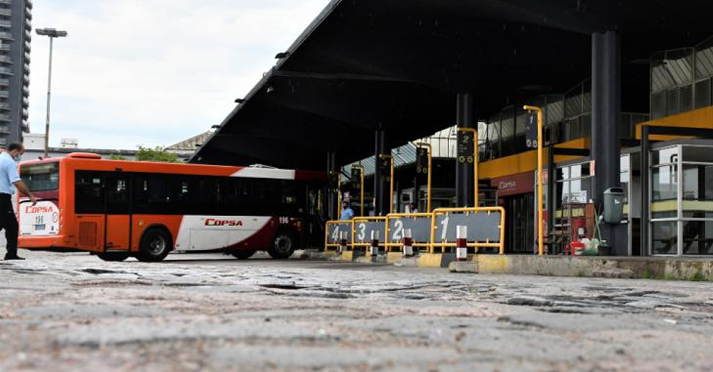 Quedó en suspenso la suba del precio del boleto interdepartamental y suburbano