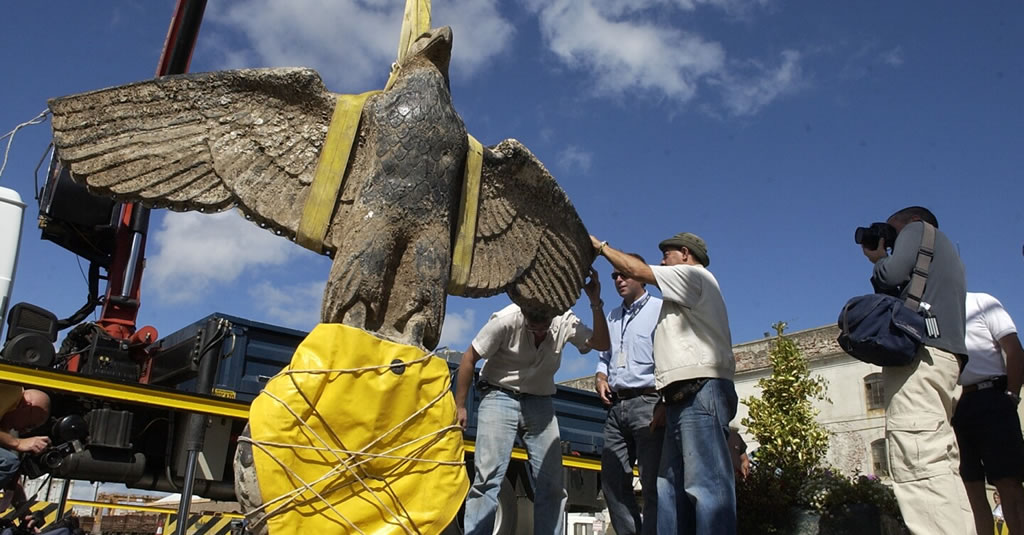 Se canceló el proyecto de transformar el águila del Graf Spee