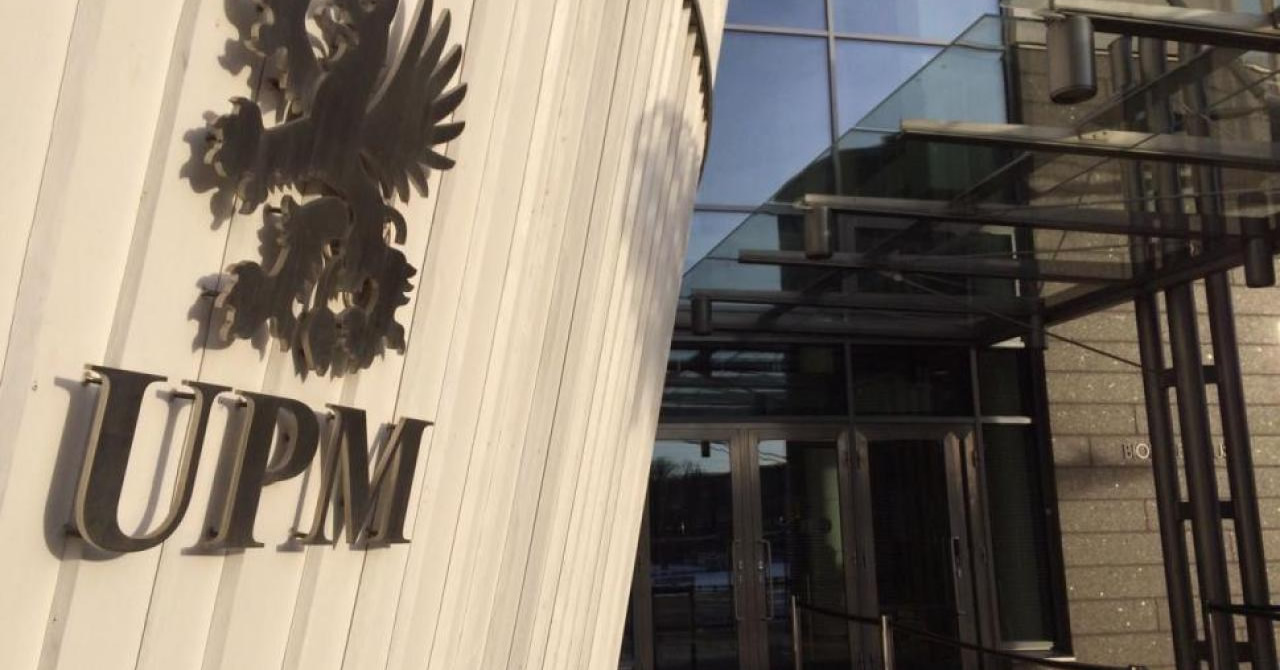 Llegó a Fray Bentos el primer barco con materiales de estructura para UPM2